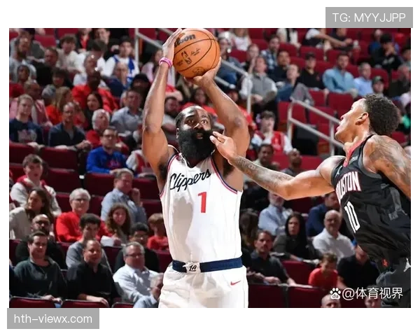 哈登这训练完直接去夜店的状态，真当自己还是火箭时期那个铁人？